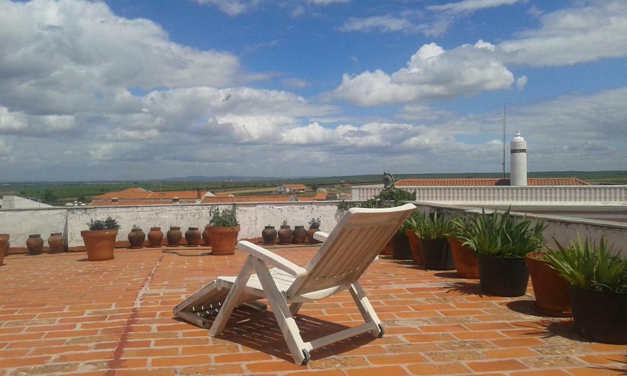 Patio Das Flores Ferreira Do Alentejo Eksteriør bilde